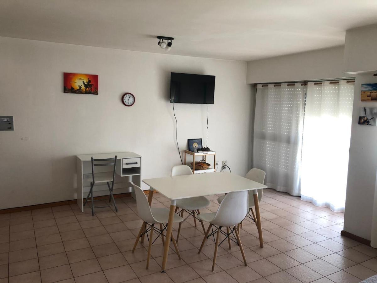 Apartamento Pacifico Suites Centro Bahía Blanca エクステリア 写真